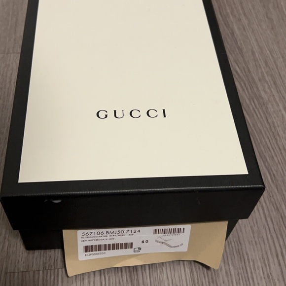 Gucci Espadrilles FOR SALE! - Picture 3 of 4